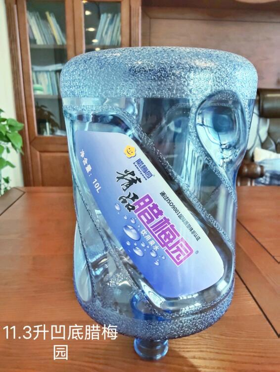 公司常年出售水桶破粹料，價格來電詳談